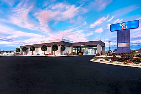 Motel 6 Burlington