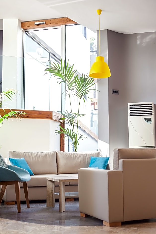 Sunny Days Hotel Apt