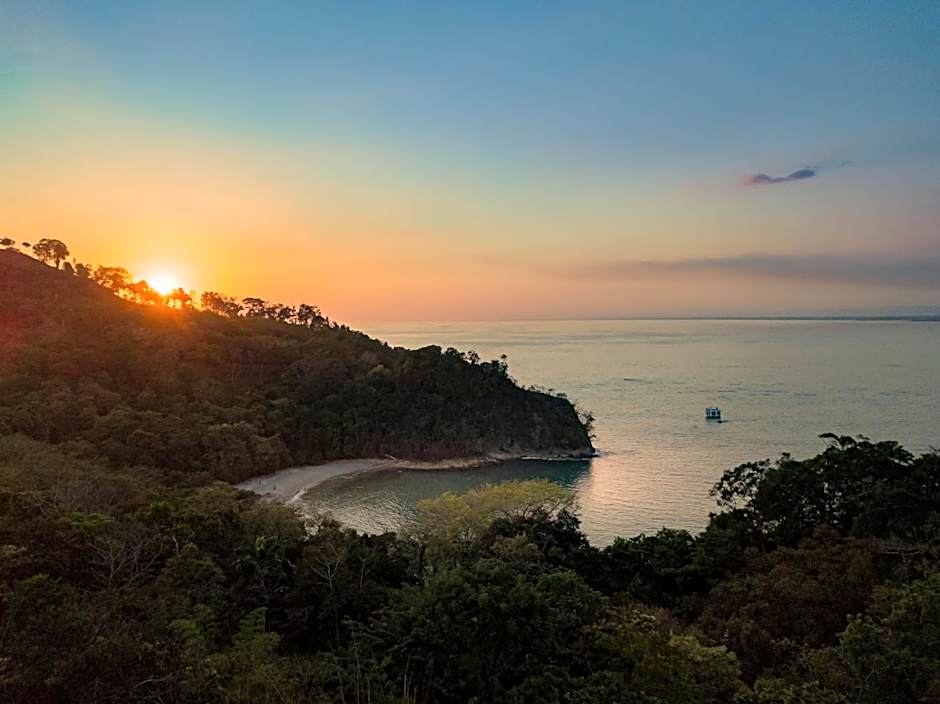 Shana by the Beach Manuel Antonio