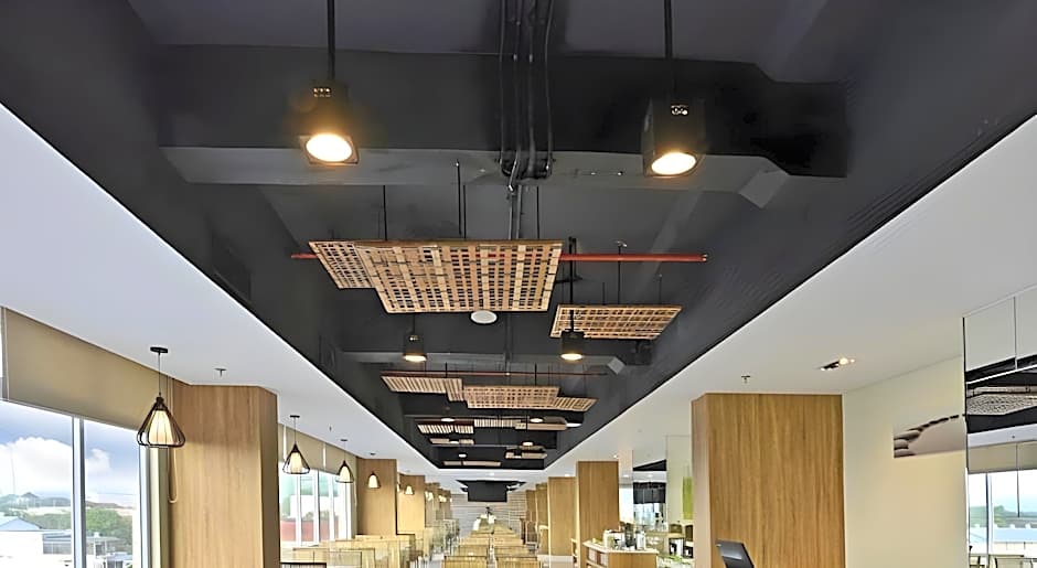 Whiz Prime Hotel Basuki Rahmat Malang