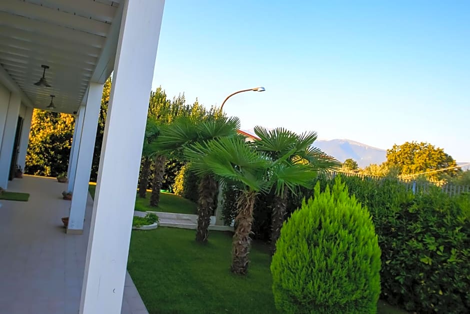 B&B Dimora ROSSIPINTI