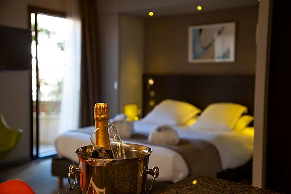 Appart Hotel Clement Ader