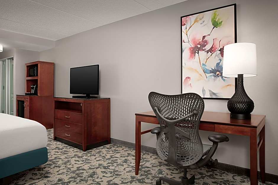 Photo 1 of 12 of Premium 1 King Bed