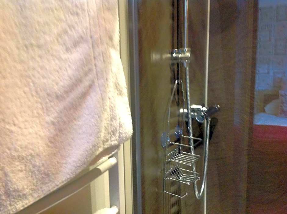 Dunroamin Bed and Breakfast