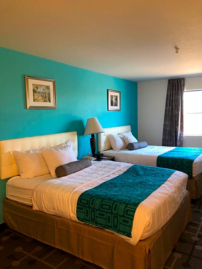 Howard Johnson by Wyndham Lubbock TX