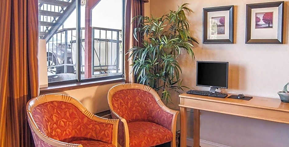 Ashland Valley Inn