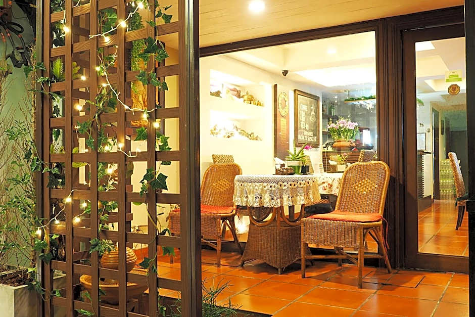 Baan Sukhumvit Soi 20