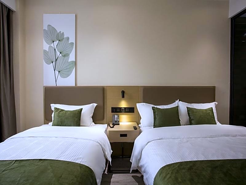 Green Tree Inn Express Yangzhou Wanda