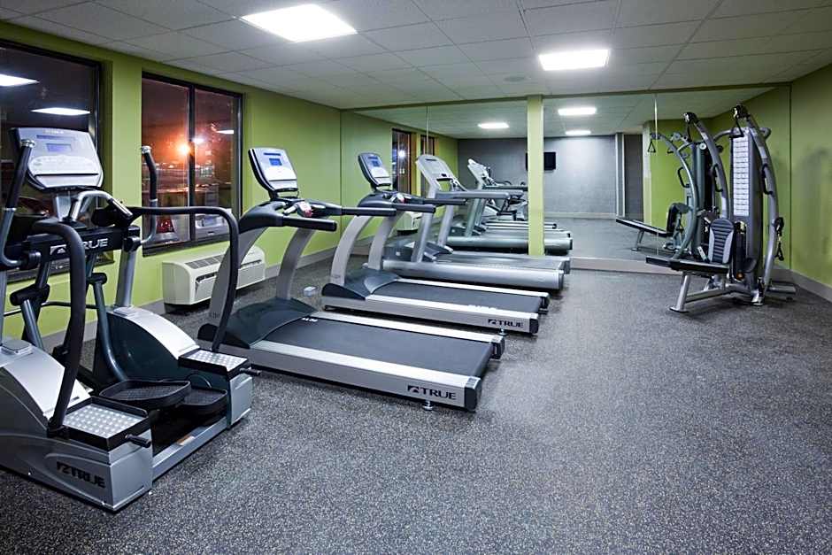 Holiday Inn Express & Suites Bloomington West By IHG