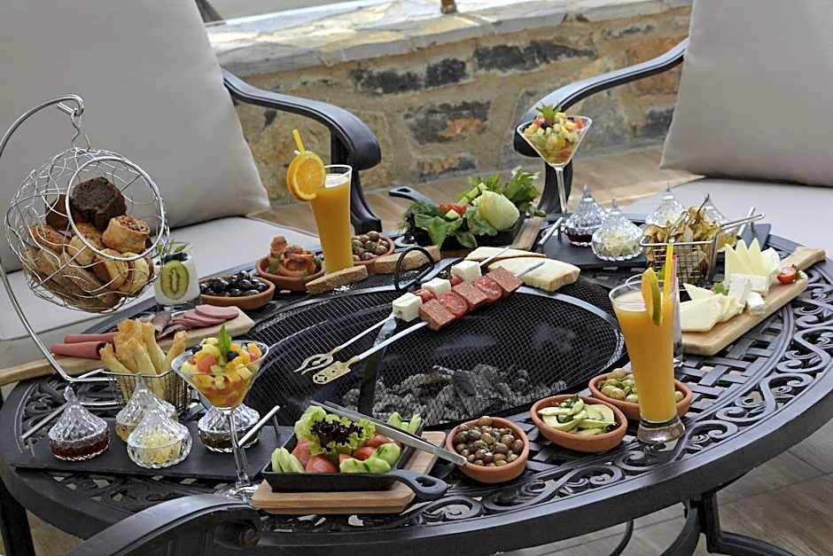 Azka Hotel