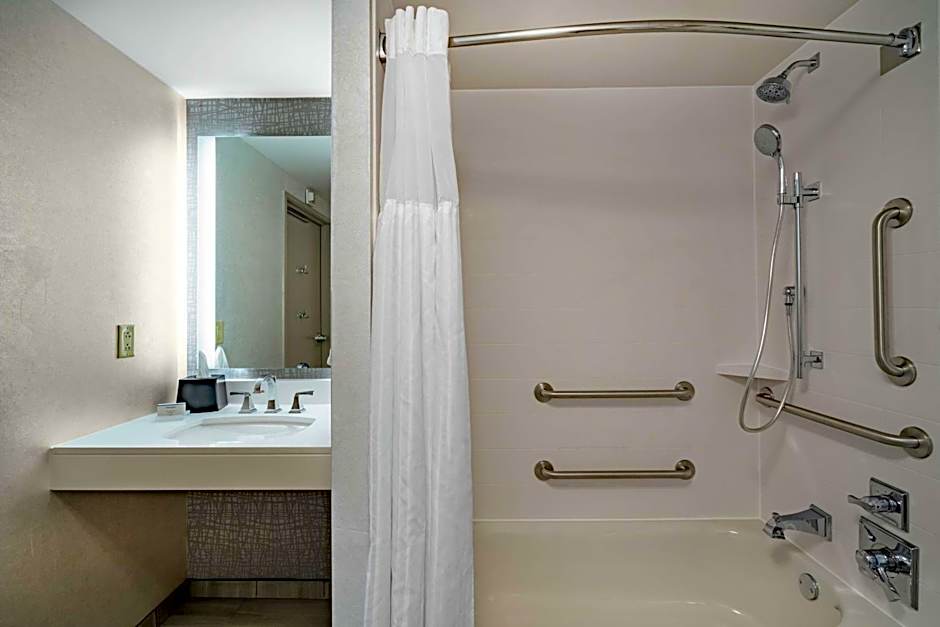Hilton Garden Inn Louisville East