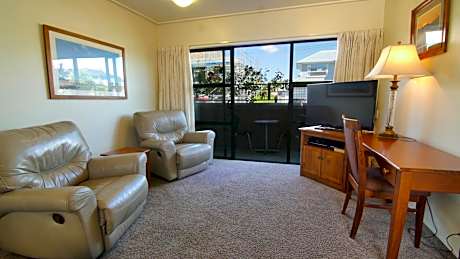 One-Bedroom Apartment with Spa Bath