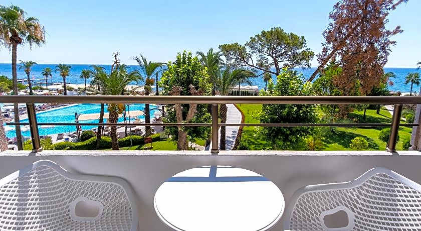 Mirada Del Mar Hotel