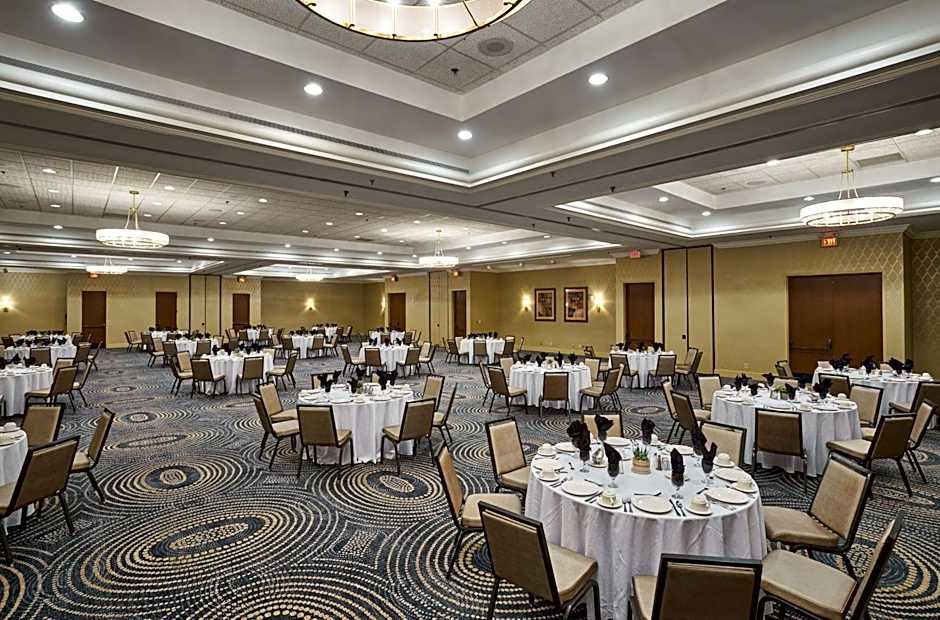 Hilton Knoxville