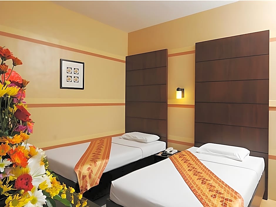 Sampaguita Suites JRG