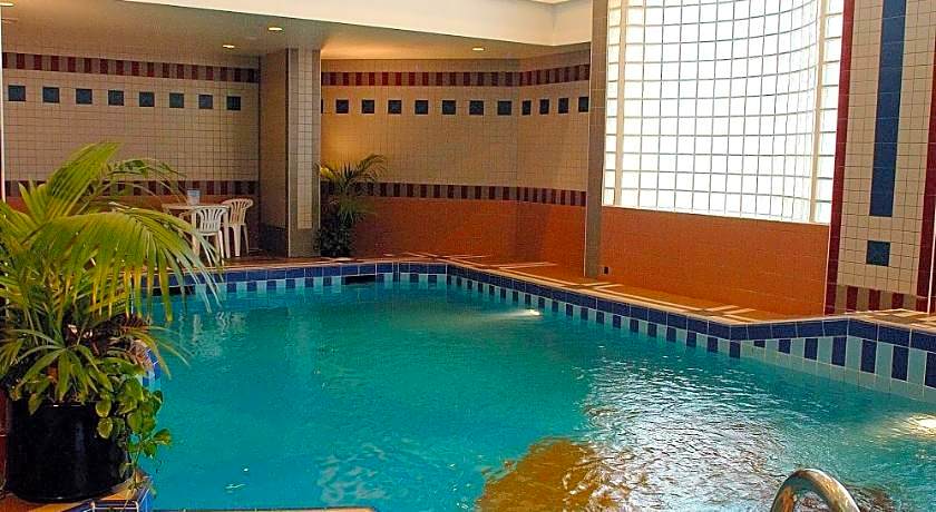 Ramada Beach Hotel Ajman