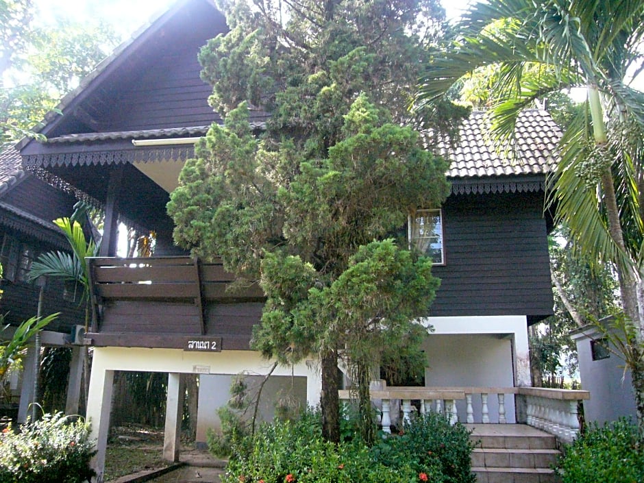 Mae Khum Villa