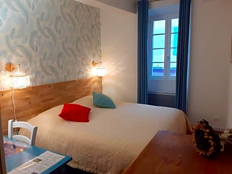 La Maison Bleue