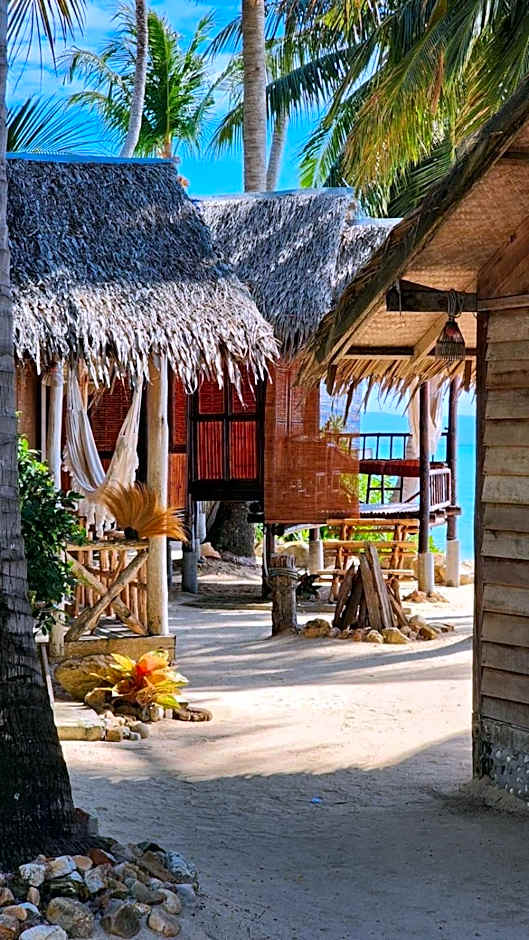 Castaway Beach Bungalows