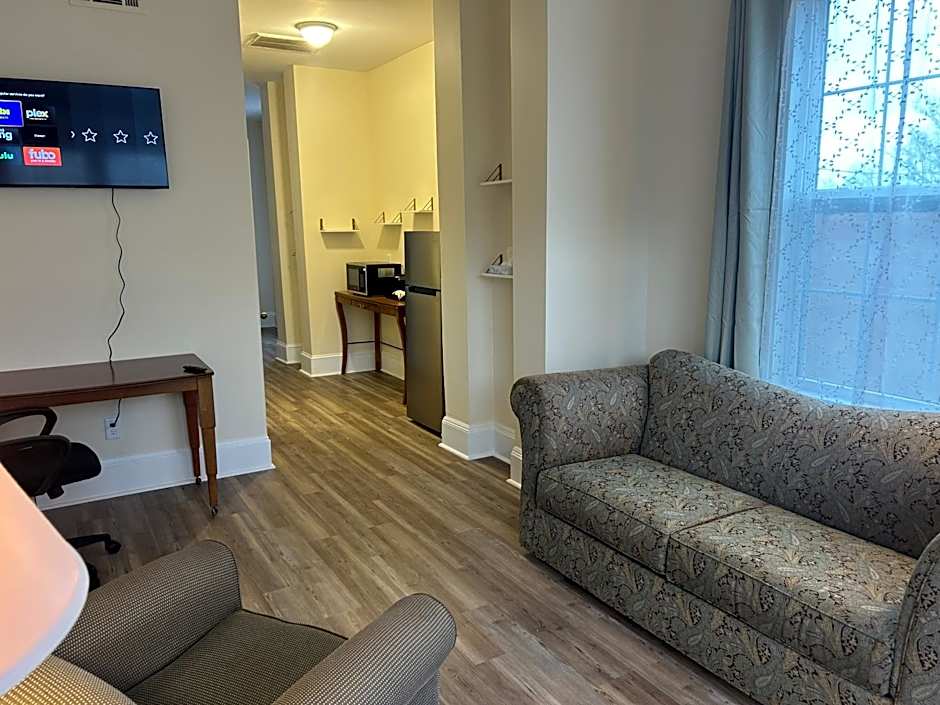 The Inn at Cedar Grove