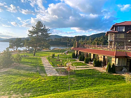 Deluxe Double Room with Bath