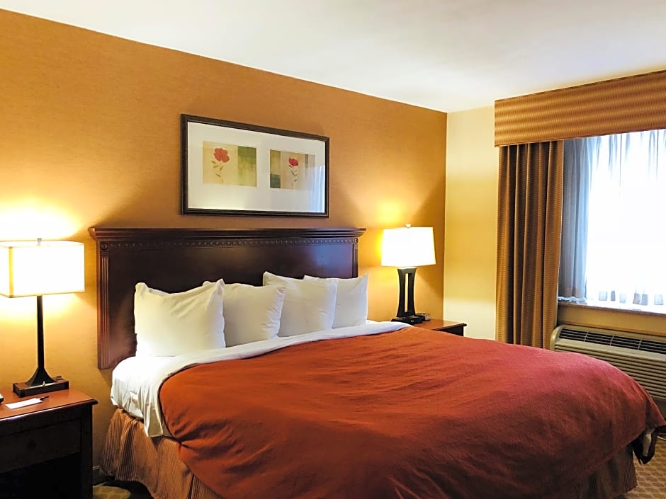Queens County Inn and Suites
