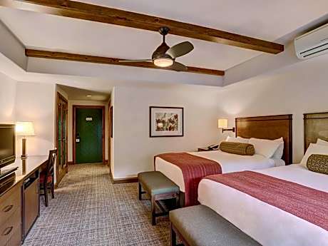 Double Room with Two Double Beds and Fireplace
