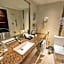 Frontel Al Harithia Hotel