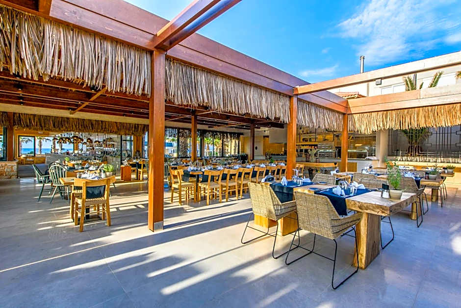 Stella Village Hotel & Bungalows