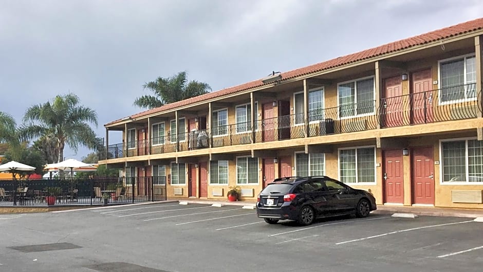 Motel 6-San Diego, CA - Southbay