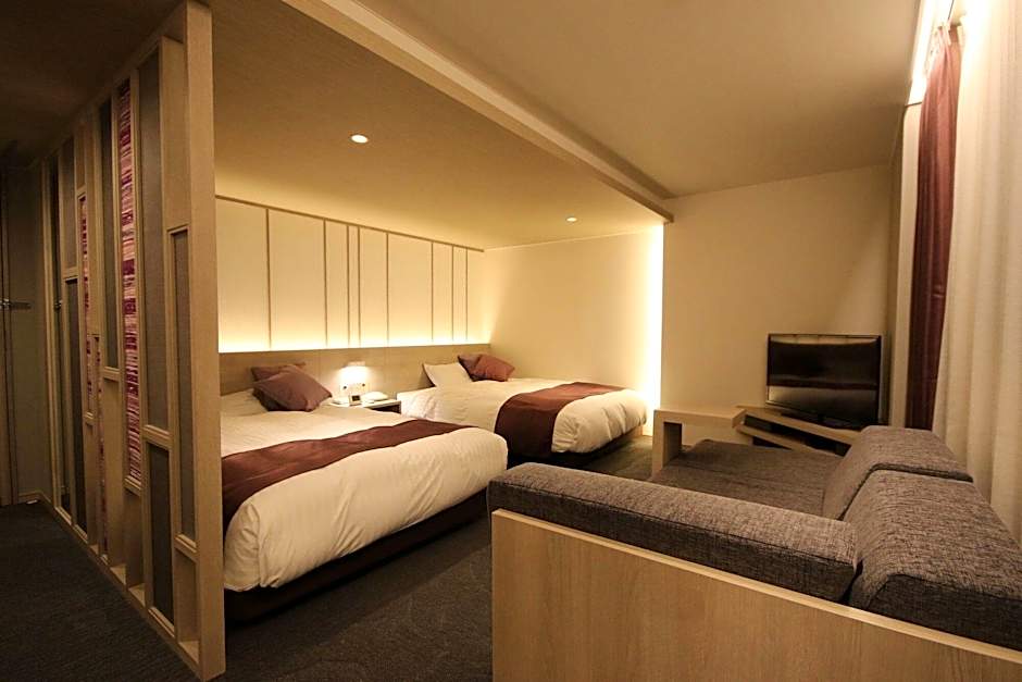 Kita Hotel