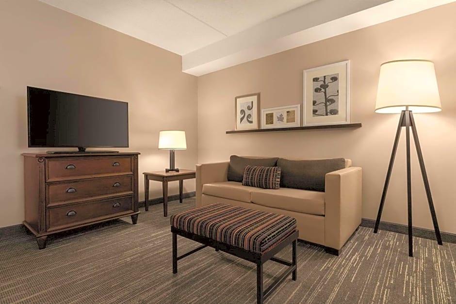 Country Inn & Suites by Radisson, Grand Rapids East, MI