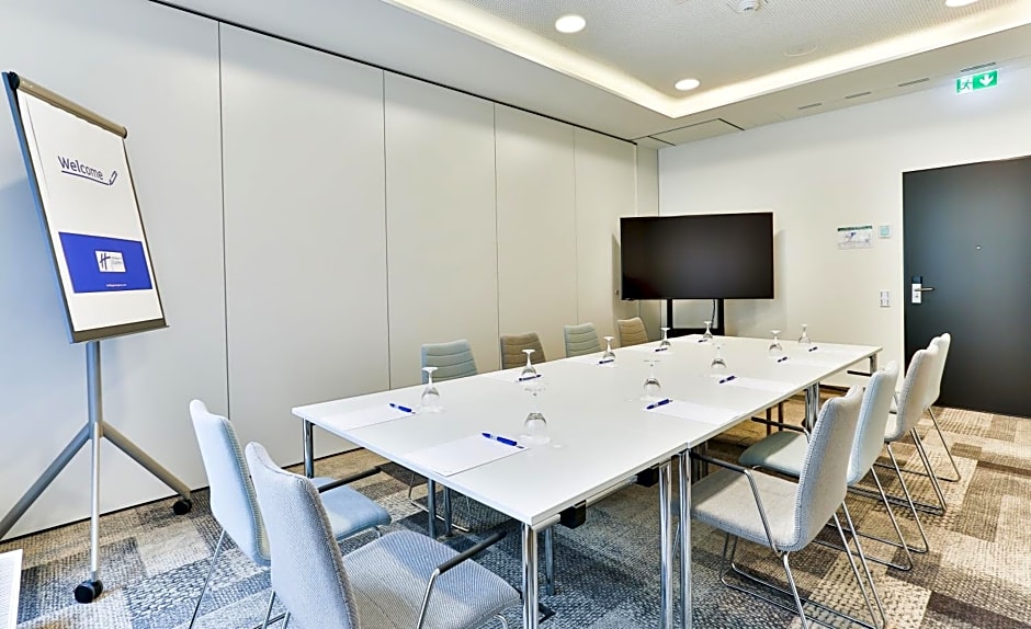 Holiday Inn Express Karlsruhe - City Park By IHG