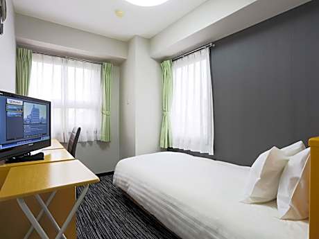 Standard Single Room - Smoking