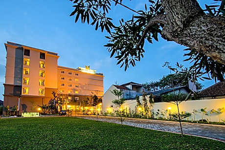 Noormans Hotel - Semarang