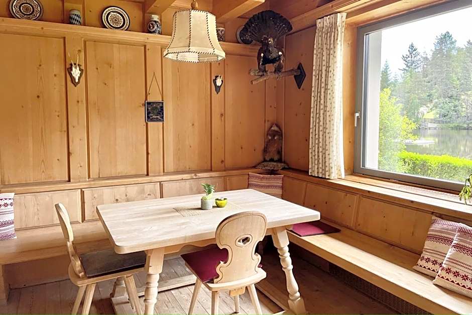 Hotel Am Wolfgrubenersee