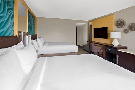 Guest Room with Two Queen Beds -Concierge level