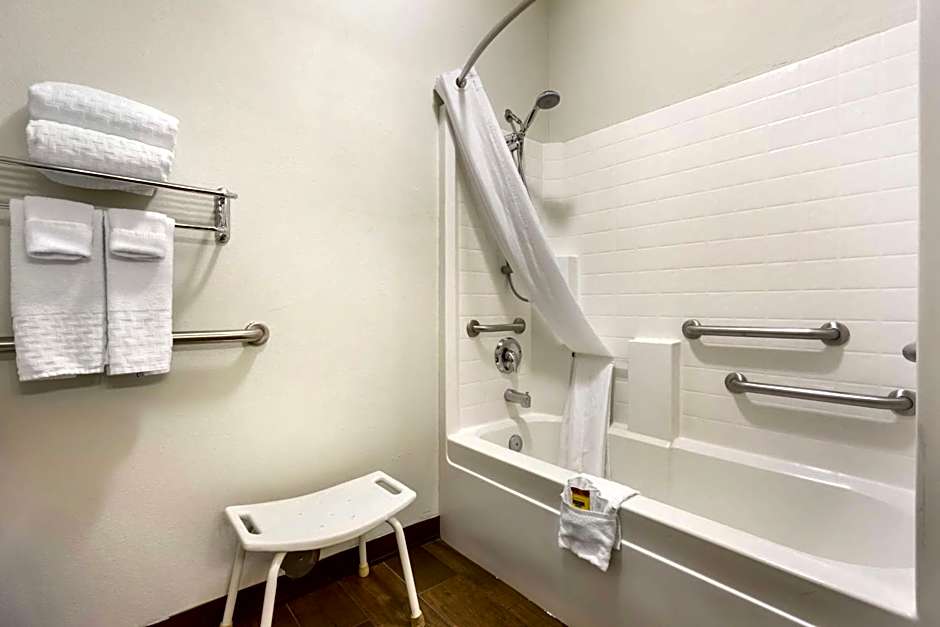 Best Western Plus Yakima Hotel