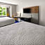 Microtel Inn & Suites by Wyndham Kearney