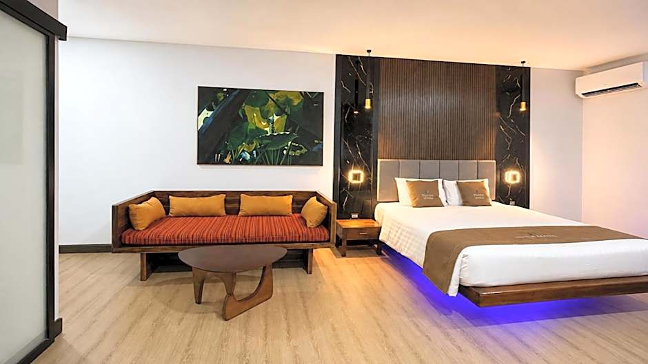 Photo 1 of 6 of Deluxe 1 Double Bed or 2 Beds, Garden View
