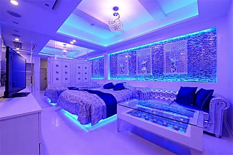 H-SEVEN TOYAMA (Adult Only)