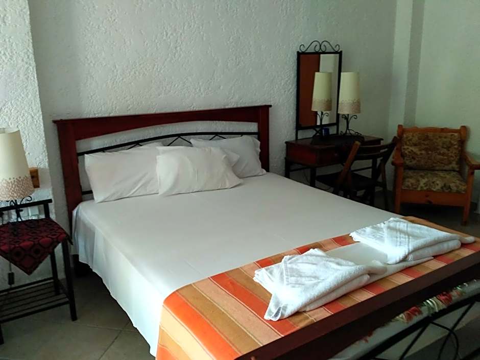 9 Musses Hotel Apartments