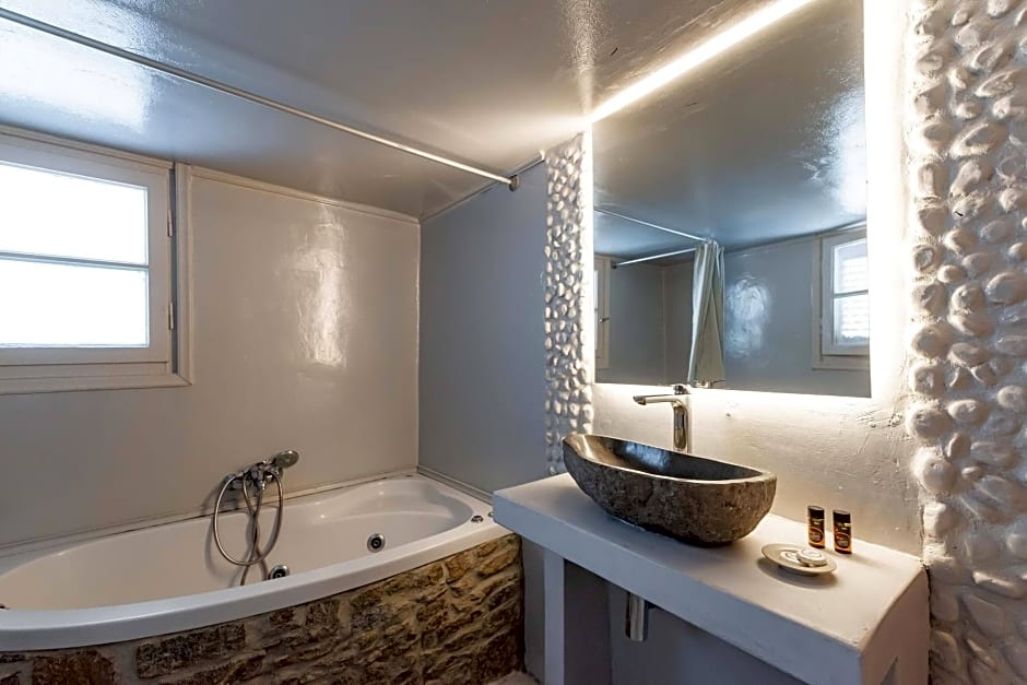 Rania Apartments Sea View