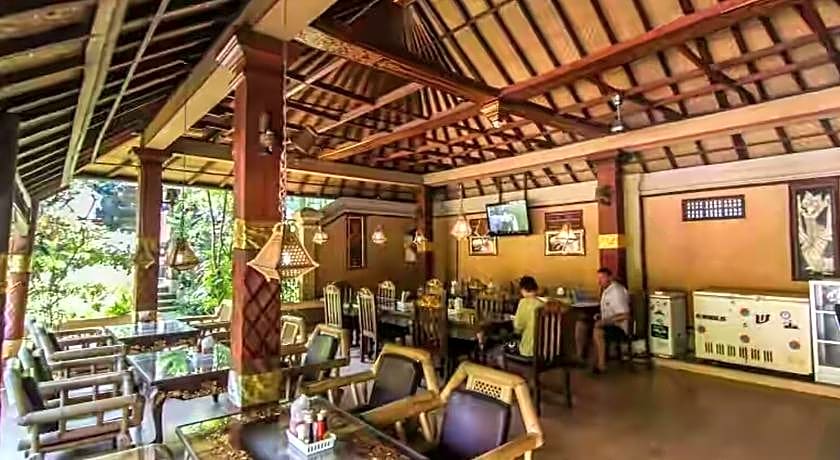 Dewa Bharata Bungalows Legian