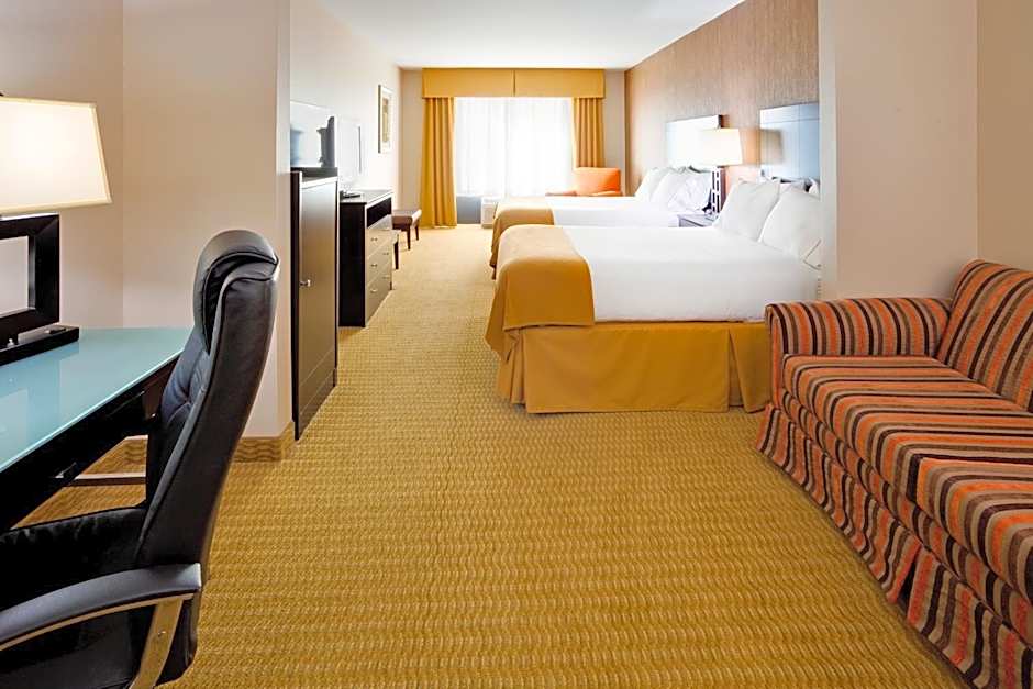 Holiday Inn Express Hotel & Suites Lebanon By IHG