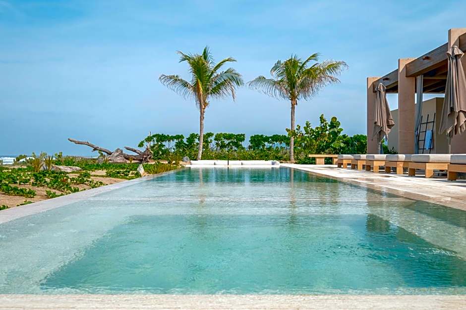 ONTO House Puerto Escondido