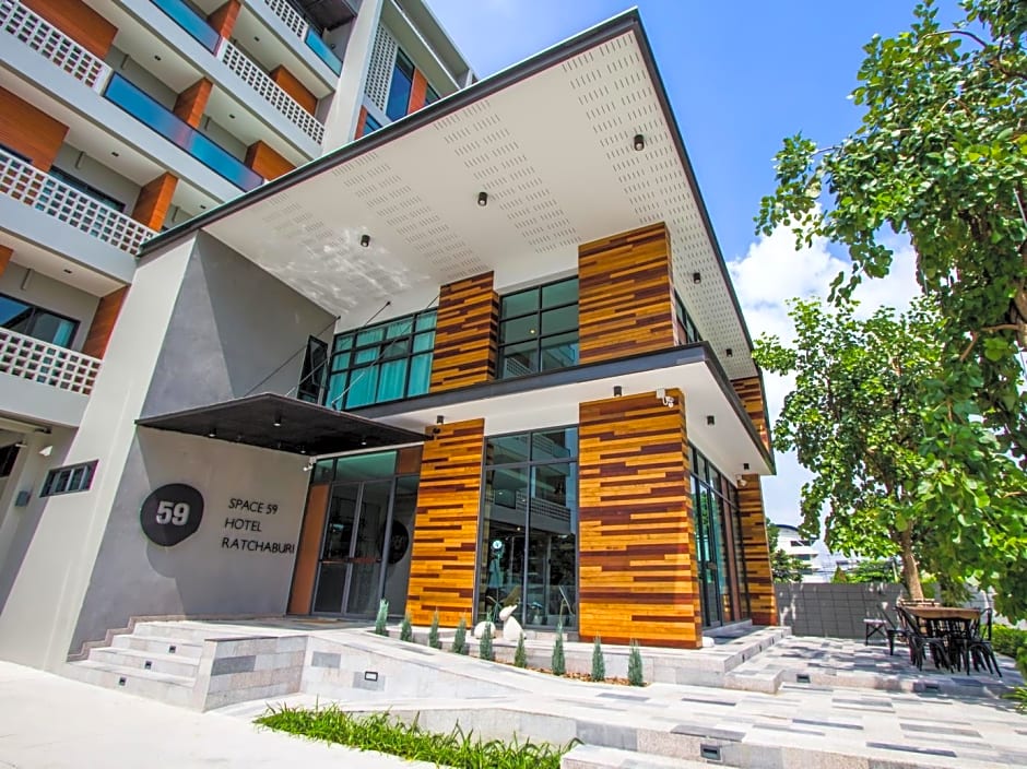 Space 59 Hotel