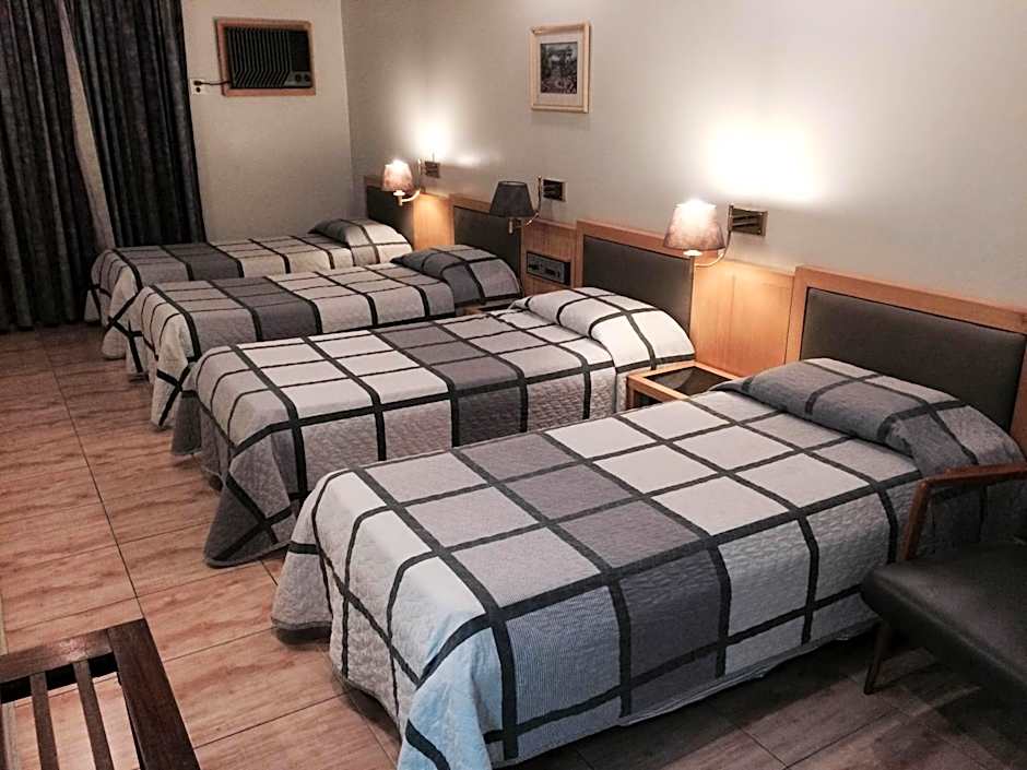 Hotel Columbia