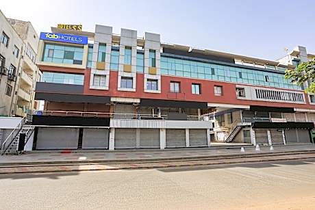 FabHotel S.S - Opp. Vishwakarma Engineering College