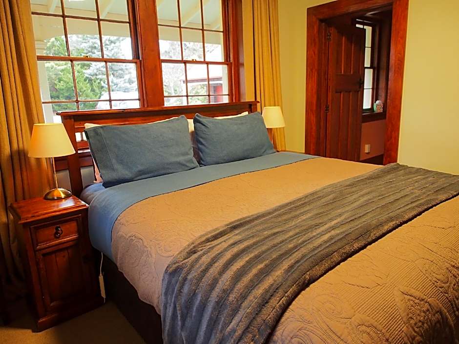 Hartley Homestead Boutique Bed & Breakfast